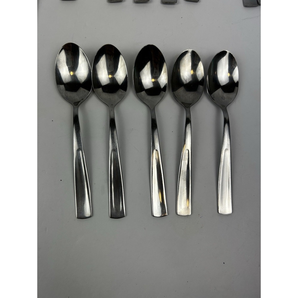 Pfaltzgraff 18/0 Flatware Lot Of 5 Stainless Steel Spoons